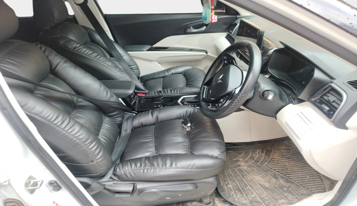 2024 Mahindra XUV 3XO AX5L 1.2 TGDi AT, Petrol, Automatic, 12,649 km, interior