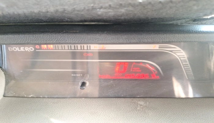 2013 Mahindra Bolero SLE BS-III, Diesel, Manual, 1,45,096 km, interior