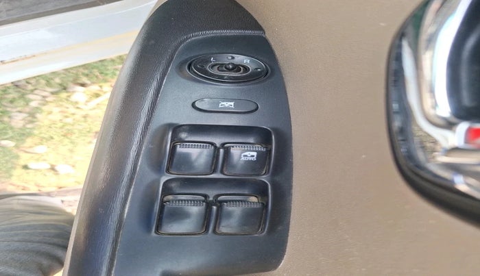 2011 Hyundai i10 SPORTZ 1.2, Petrol, Manual, 38,997 km, interior