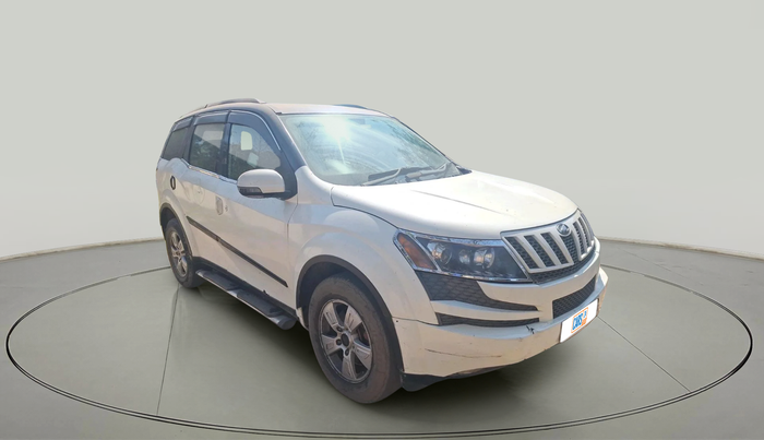 2014 Mahindra XUV500 W6, Diesel, Manual, 1,08,024 km, exterior