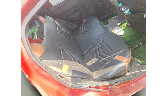 2018 Renault Kwid RXT 1.0 (O), Petrol, Manual, 1,42,271 km, interior