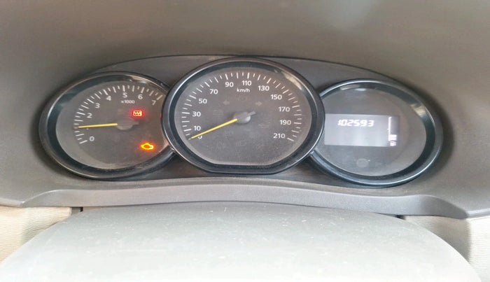 2016 Renault Lodgy 110 PS RXL 8STR, Diesel, Manual, 1,02,593 km, interior