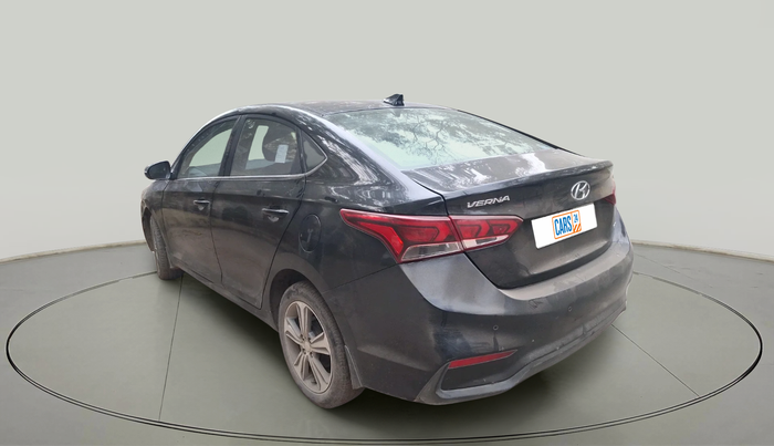 2018 Hyundai Verna 1.6 VTVT SX, Petrol, Manual, 40,303 km, exterior