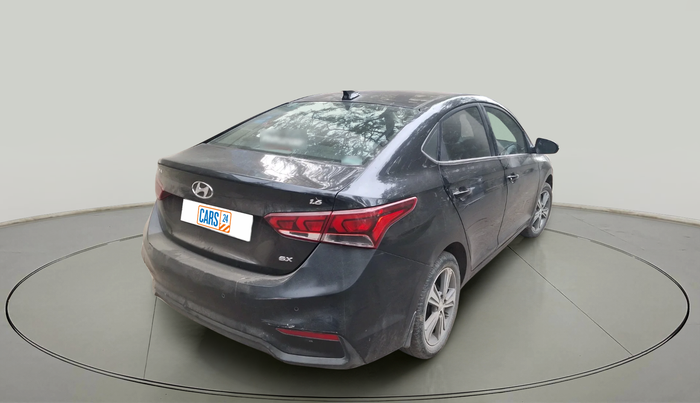 2018 Hyundai Verna 1.6 VTVT SX, Petrol, Manual, 40,303 km, exterior