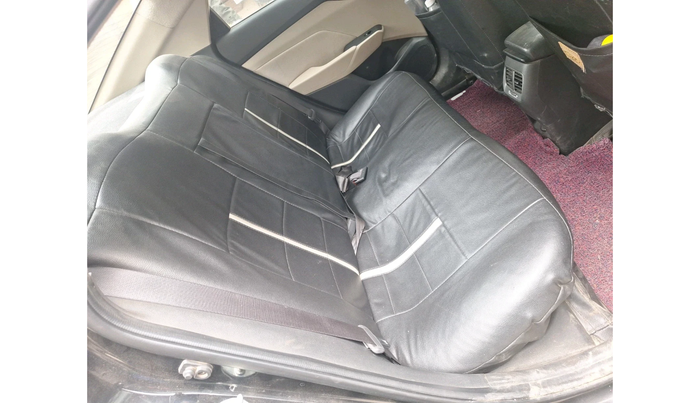 2018 Hyundai Verna 1.6 VTVT SX, Petrol, Manual, 40,303 km, interior