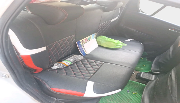 2013 Maruti Swift VDI, Diesel, Manual, 1,31,543 km, interior