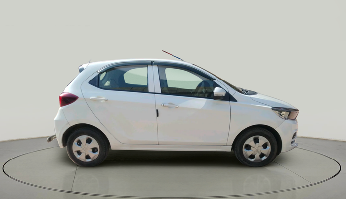 2021 Tata Tiago XT PETROL, Petrol, Manual, 20,940 km, exterior