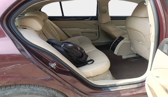 2011 Skoda Superb ELEGANCE 1.8 TSI AT, Petrol, Automatic, 1,01,265 km, interior