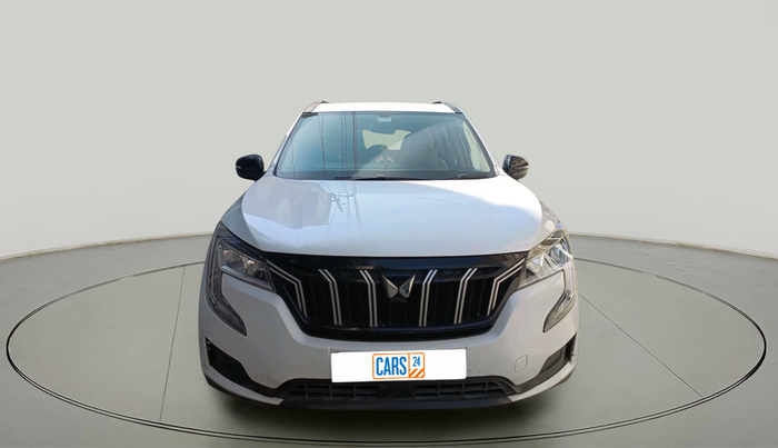 2022 Mahindra XUV700 MX D MT 5 STR, Diesel, Manual, 1,13,689 km, exterior