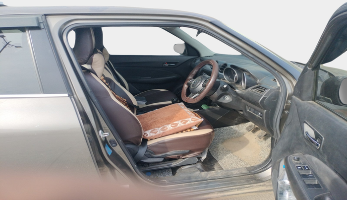2023 Maruti Swift VXI, Petrol, Manual, 35,228 km, interior