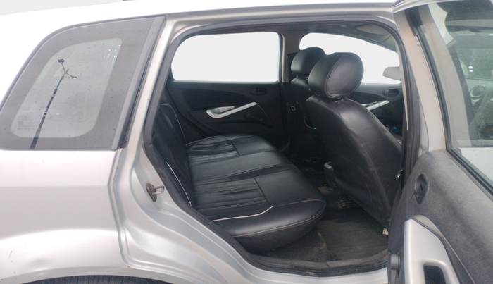2014 Ford Figo TITANIUM 1.4 DIESEL, Diesel, Manual, 1,12,351 km, interior