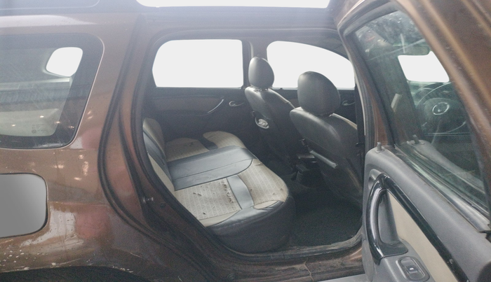 2013 Renault Duster 110 PS RXL DIESEL, Diesel, Manual, 75,728 km, interior