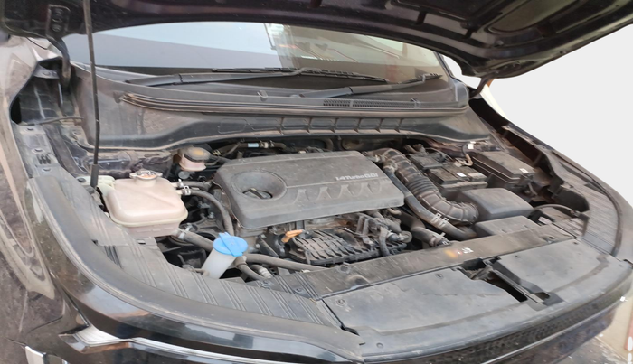 2023 KIA CARENS LUXURY PLUS 1.4 PETROL 7 STR, Petrol, Manual, 68,478 km, exterior