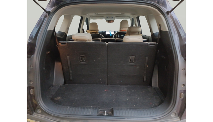 2023 KIA CARENS LUXURY PLUS 1.4 PETROL 7 STR, Petrol, Manual, 68,478 km, exterior