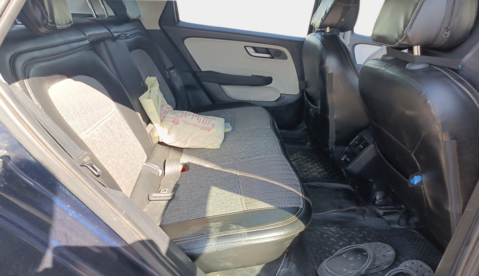 2023 Tata ALTROZ XZ PLUS SUNROOF CNG, Petrol, Manual, 53,468 km, interior