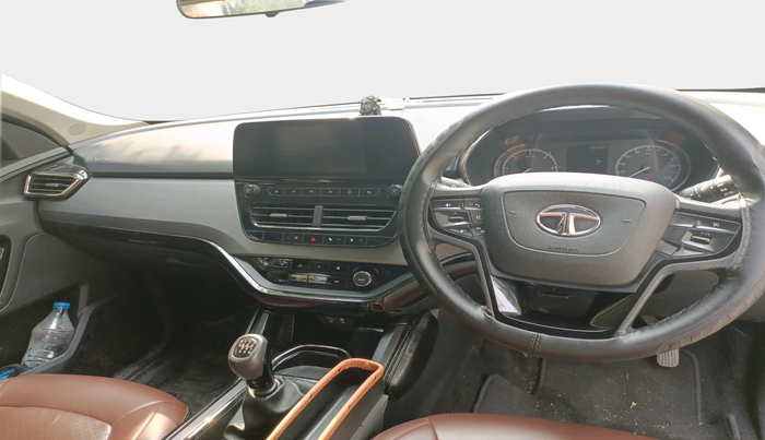 2021 Tata Harrier XT PLUS 2.0L KRYOTEC DARK EDITON, Diesel, Manual, 1,11,001 km, interior