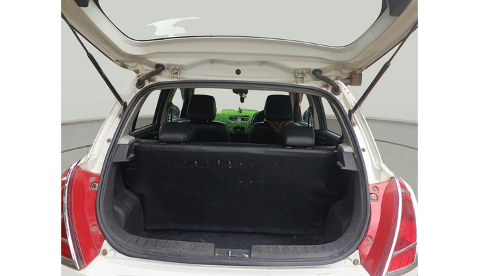 2014 Maruti Swift VXI, Petrol, Manual, 89,066 km, exterior