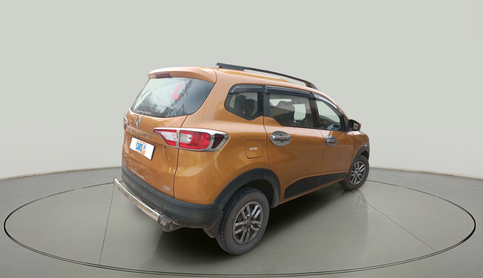 2021 Renault TRIBER RXT, Petrol, Manual, 1,08,996 km, exterior