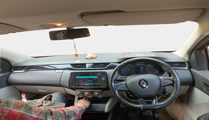 2021 Renault TRIBER RXT, Petrol, Manual, 1,08,996 km, interior