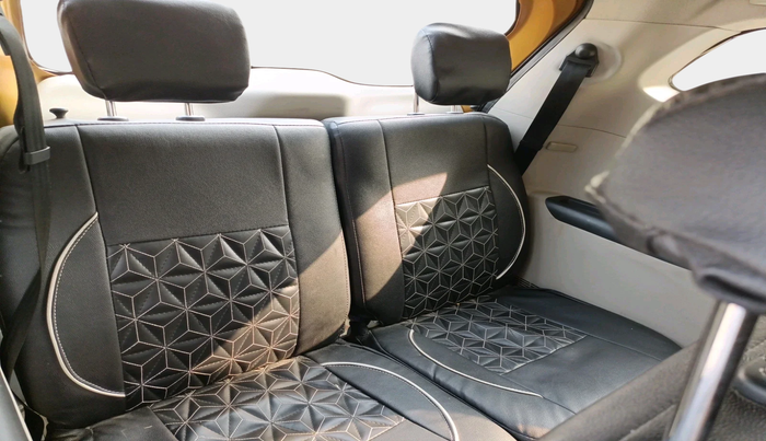 2021 Renault TRIBER RXT, Petrol, Manual, 1,08,996 km, interior