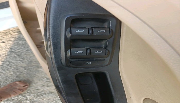 2018 Ford Figo Aspire TITANIUM1.5 DIESEL, Diesel, Manual, 1,73,731 km, interior