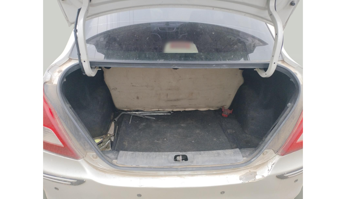 2016 Maruti Swift Dzire VDI, Diesel, Manual, 1,79,036 km, exterior