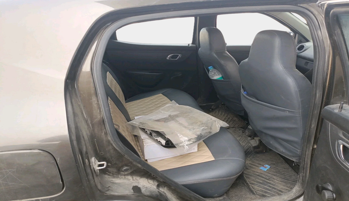 2020 Renault Kwid RXT 0.8, CNG, Manual, 44,919 km, interior