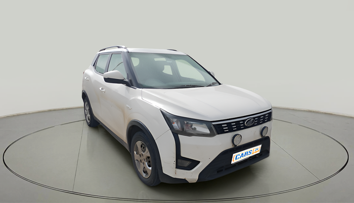 2021 Mahindra XUV300 W6 1.5 Diesel, Diesel, Manual, 1,42,468 km, exterior
