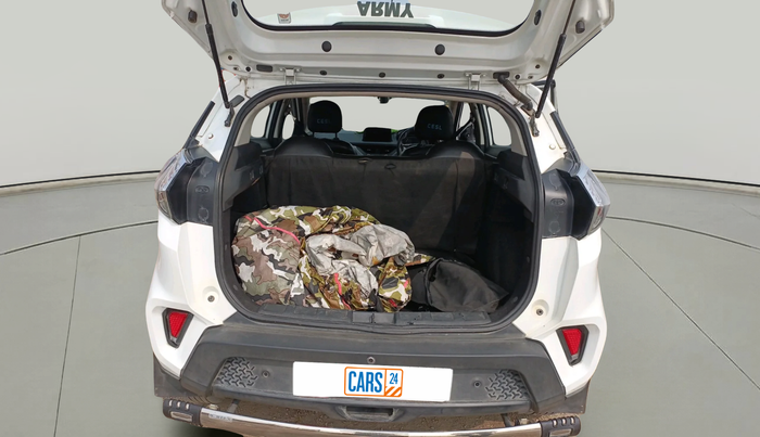 2023 Tata NEXON XM PETROL, Petrol, Manual, 37,893 km, exterior