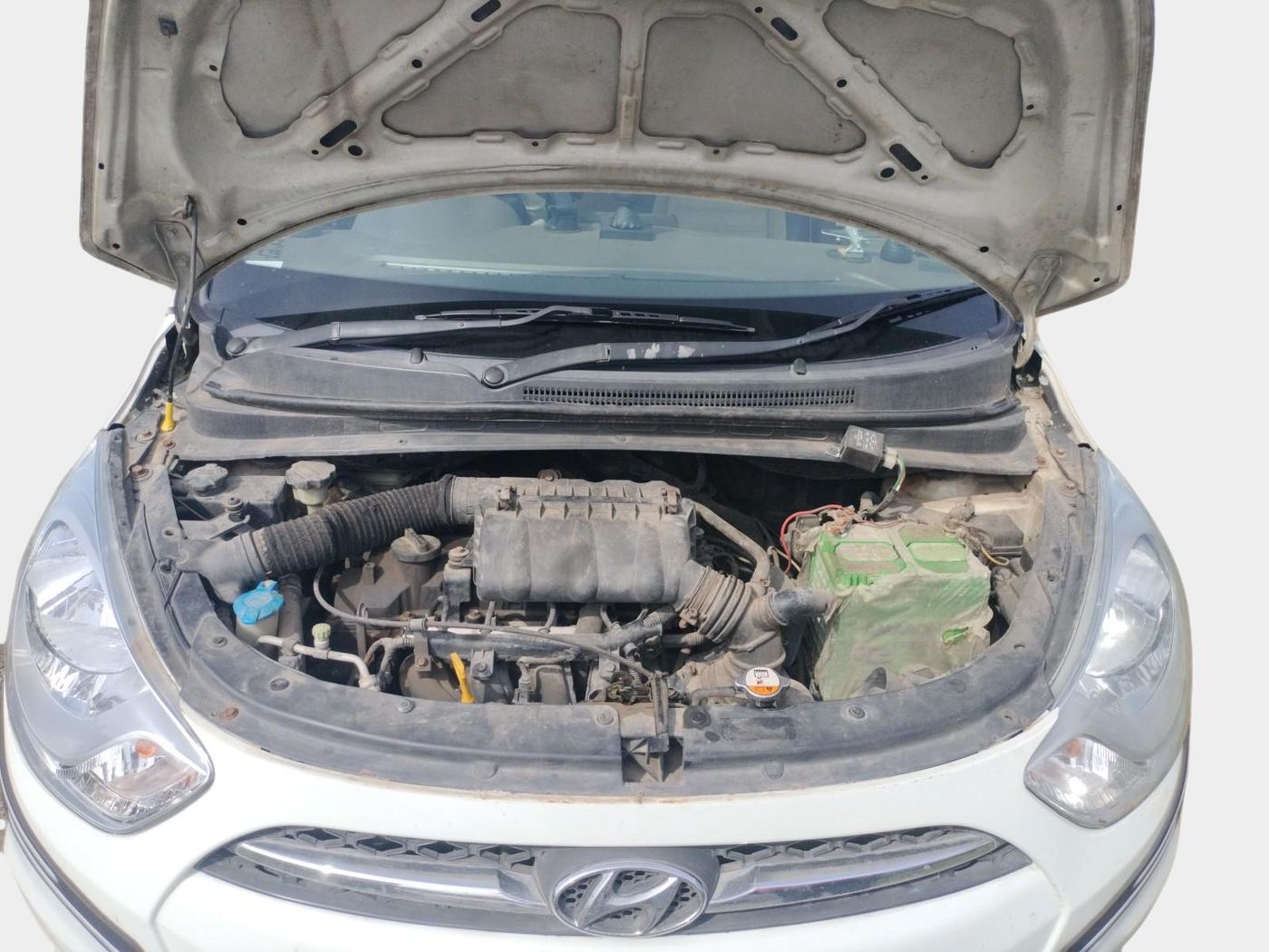 2011 Hyundai i10 MAGNA 1.2, Petrol, Manual, 1,36,176 km, exterior