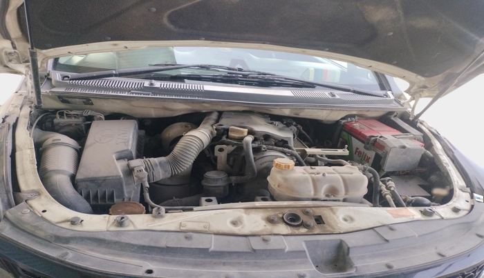 2018 Tata Hexa XTA 4X2 6 STR, Diesel, Automatic, 1,63,954 km, exterior