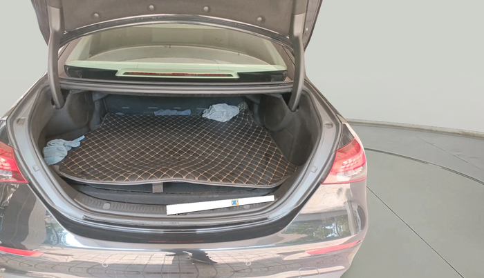 2023 Mercedes Benz E Class E 220d Expression, Diesel, Automatic, 17,342 km, exterior