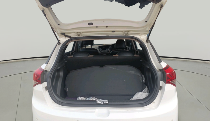 2015 Hyundai Elite i20 SPORTZ 1.2 (O), Petrol, Manual, 93,687 km, exterior