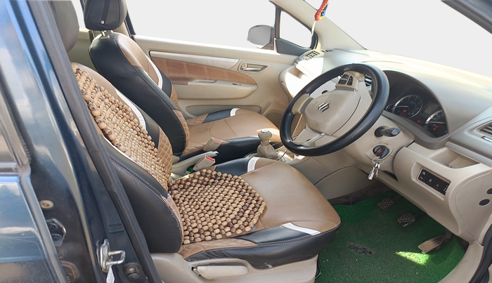 2016 Maruti Ertiga VDI SHVS, Diesel, Manual, 1,54,893 km, interior