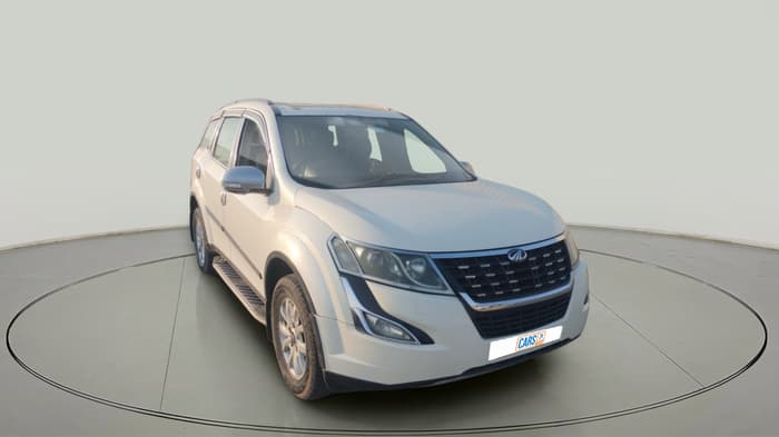 2015 Mahindra XUV500 W10, Diesel, Manual, 1,62,776 km, exterior