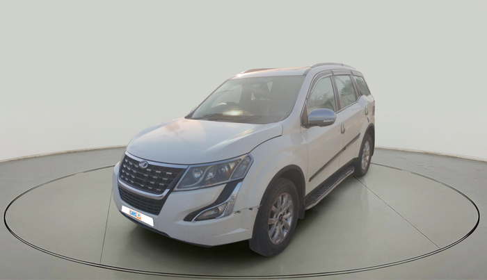 2015 Mahindra XUV500 W10, Diesel, Manual, 1,62,773 km, exterior