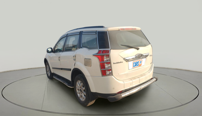 2015 Mahindra XUV500 W10, Diesel, Manual, 1,62,773 km, exterior