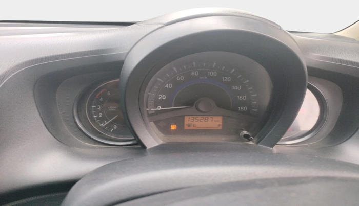 2015 Honda Amaze 1.5L I-DTEC S, Diesel, Manual, 1,35,287 km, interior