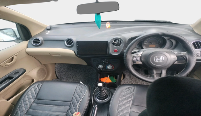 2015 Honda Amaze 1.5L I-DTEC S, Diesel, Manual, 1,35,287 km, interior
