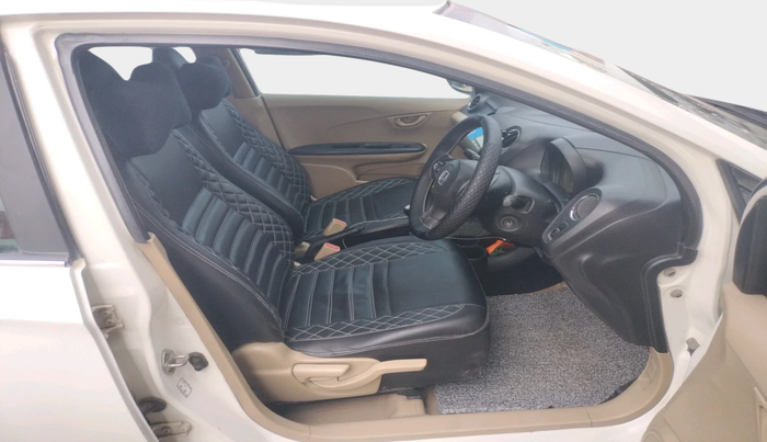 2015 Honda Amaze 1.5L I-DTEC S, Diesel, Manual, 1,35,287 km, interior