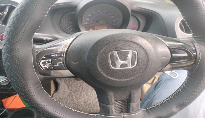 2015 Honda Amaze 1.5L I-DTEC S, Diesel, Manual, 1,35,287 km, interior