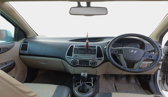 2013 Hyundai i20 SPORTZ 1.4 CRDI, Diesel, Manual, 63,236 km, interior