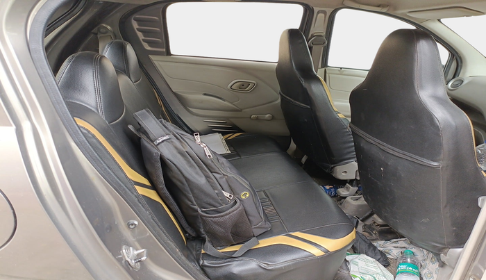 2017 Datsun Redi Go S 1.0, Petrol, Manual, 1,93,329 km, interior