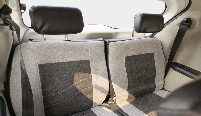 2022 Renault TRIBER RXZ, Petrol, Manual, 73,673 km, interior