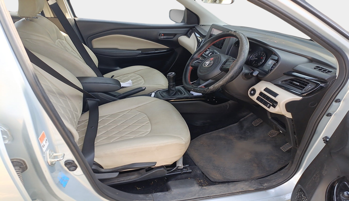 2022 Toyota Glanza G, Petrol, Manual, 32,655 km, interior