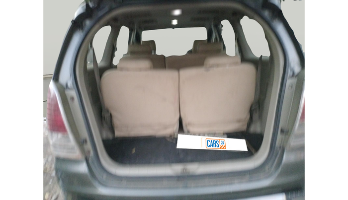 2012 Toyota Innova GX 2.5 7 STR, Diesel, Manual, 3,20,273 km, exterior