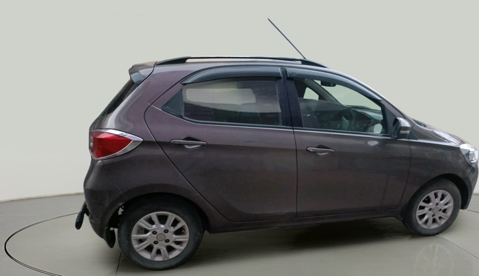 2017 Tata Tiago XZ PETROL, Petrol, Manual, 79,402 km, exterior