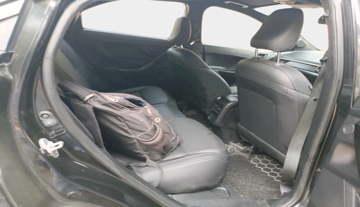 2024 Tata NEXON Creative Plus 1.5 Revotorq 6MT Dark Edition, Diesel, Manual, 43,695 km, interior