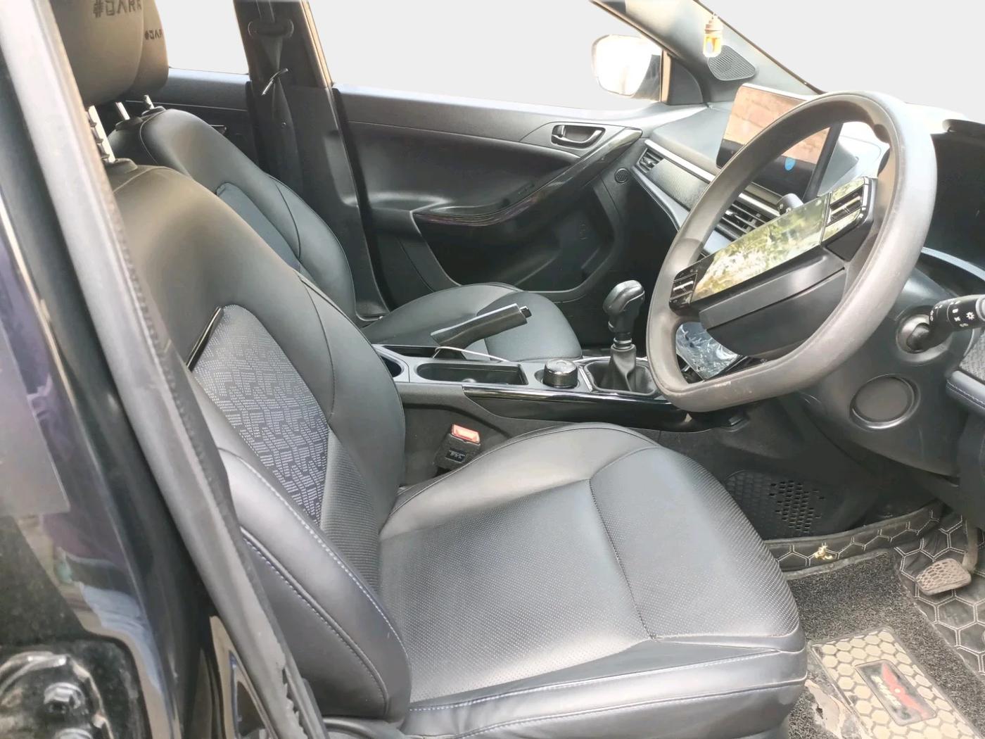2024 Tata NEXON Creative Plus 1.5 Revotorq 6MT Dark Edition, Diesel, Manual, 43,695 km, interior