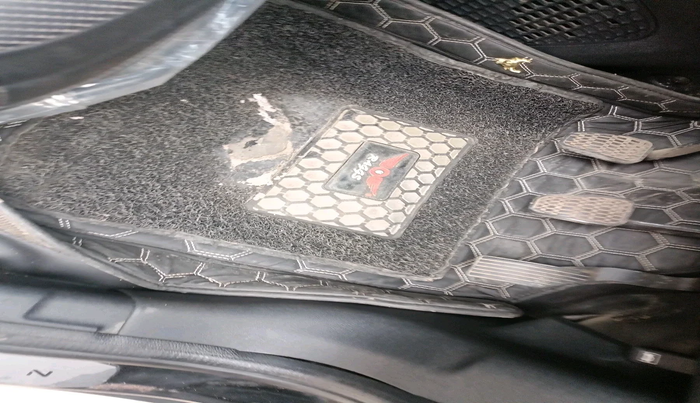 2024 Tata NEXON Creative Plus 1.5 Revotorq 6MT Dark Edition, Diesel, Manual, 43,695 km, interior